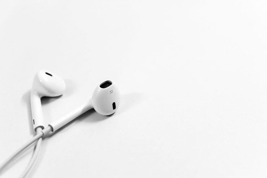 Explore Affordable Fashion Accessories Online: Enhance Your Style Without Breaking the Bank
